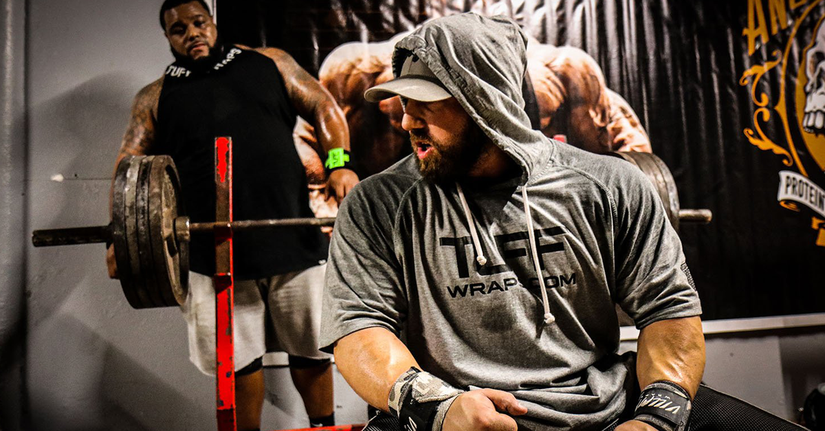 CAN YOUR STRENGTH SUPPORTS REALLY AFFECT YOUR PERFORMANCE IN THE GYM? (HINT: YES)